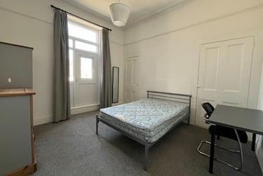 9 bed house, St. Lawrence Road, North Hill, Plymouth, PL46HN - Image 8